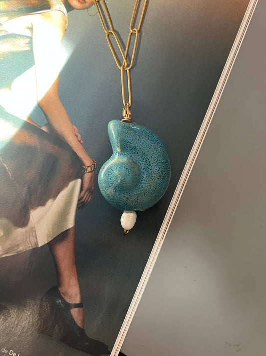 Charm caracola