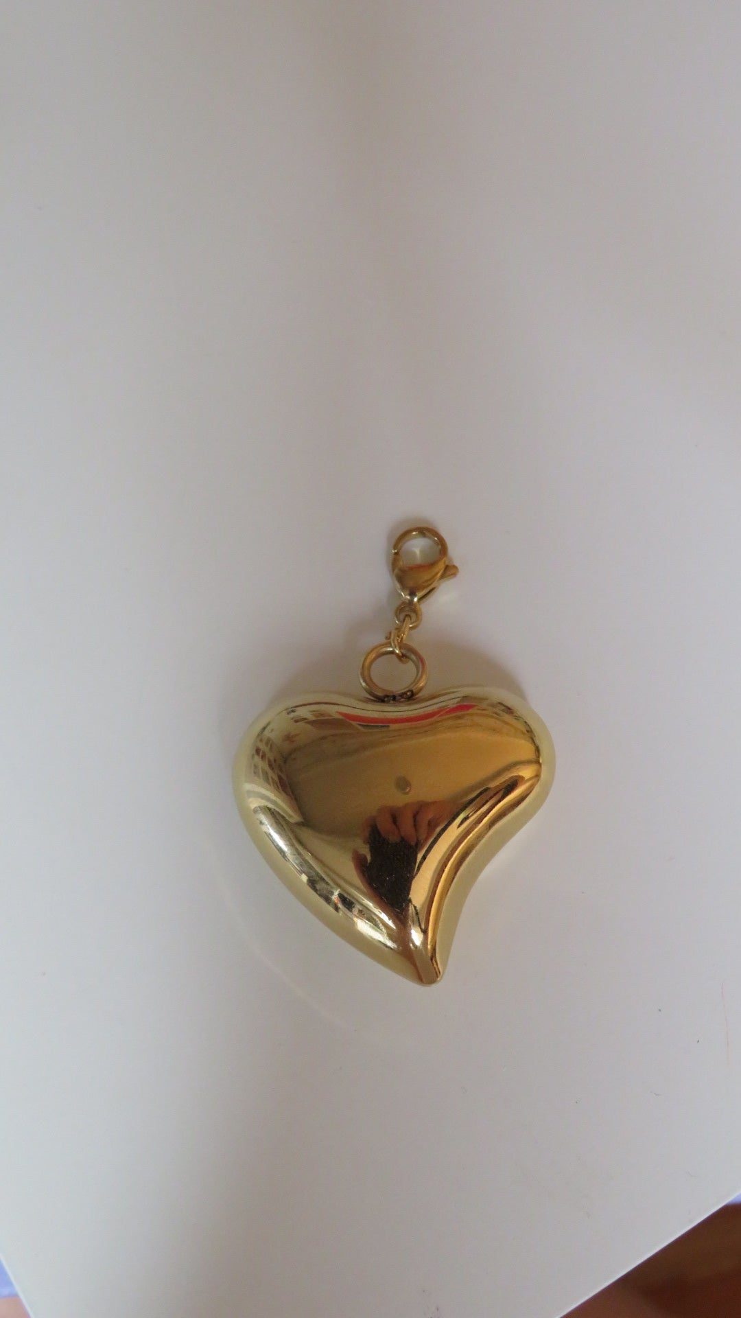 Charm half heart